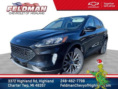 2022 Ford Escape Titanium Hybrid