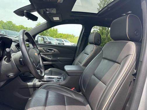 2022 Chevrolet Traverse Premier