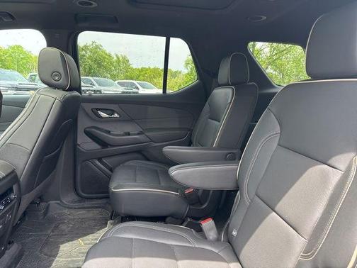2022 Chevrolet Traverse Premier