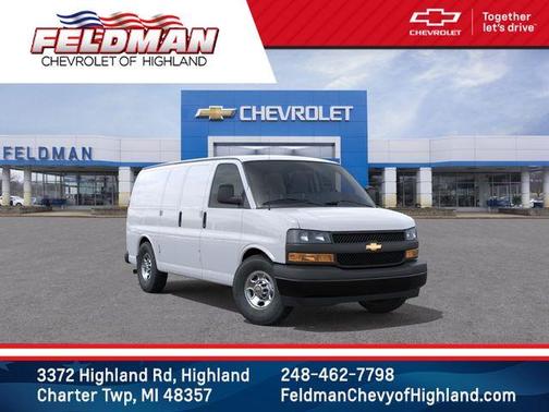 Summit White 2026 Chevrolet Express 2500 Work Van