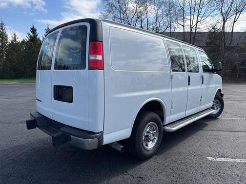 2024 Chevrolet Express 2500 Work Van