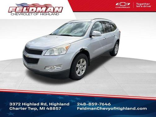 Silver Ice Metallic 2011 Chevrolet Traverse LT