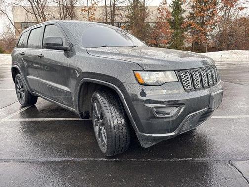 2019 Jeep Grand Cherokee Altitude
