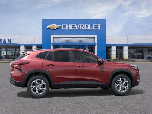 2025 Chevrolet Trax LS