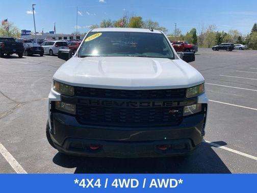 Summit White 2020 Chevrolet Silverado 1500 Custom Trail Boss