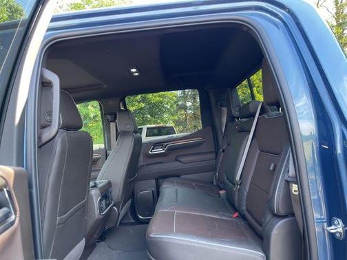 Metallic 2024 GMC Sierra 1500 Denali