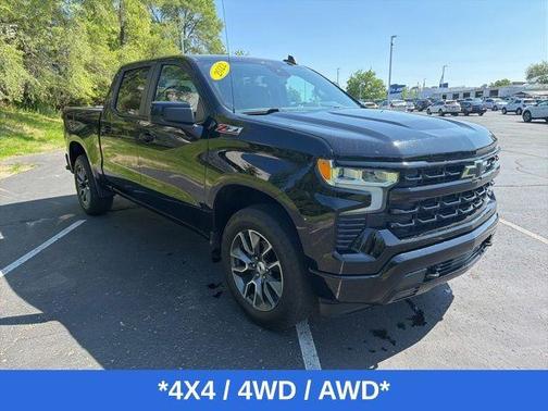 Black 2022 Chevrolet Silverado 1500 RST