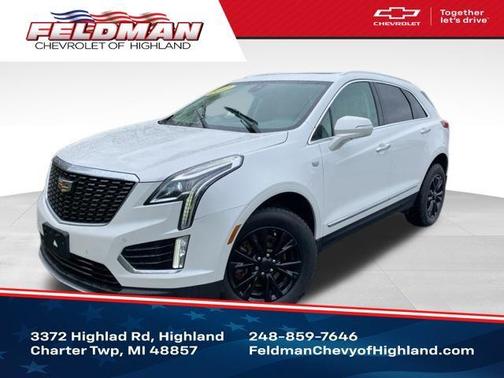 Crystal White Tri-Coat 2022 Cadillac XT5 Premium Luxury