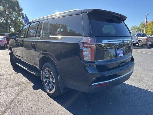 2022 Chevrolet Suburban LS