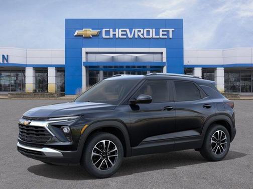 Mosaic Black Metallic 2026 Chevrolet Trailblazer LT