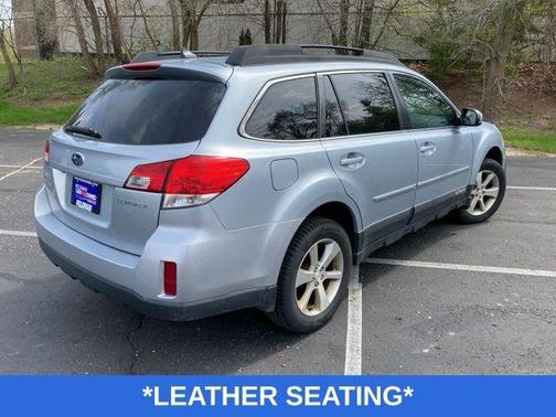 Ice Silver Metallic 2013 Subaru Outback 2.5i Limited