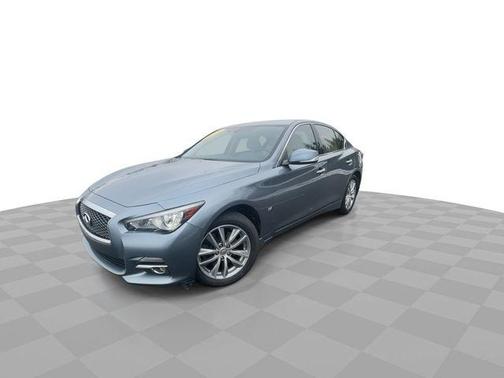 2015 INFINITI Q50 Premium