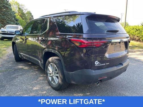 Black Cherry Metallic 2023 Chevrolet Traverse LT Cloth