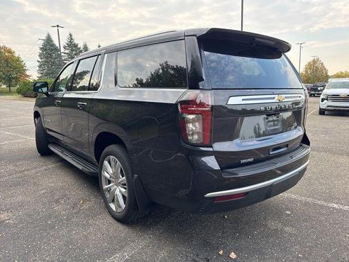 2024 Chevrolet Suburban High Country