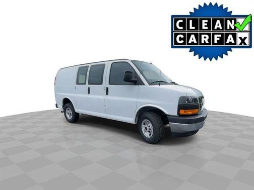 2023 GMC Savana 2500 Work Van
