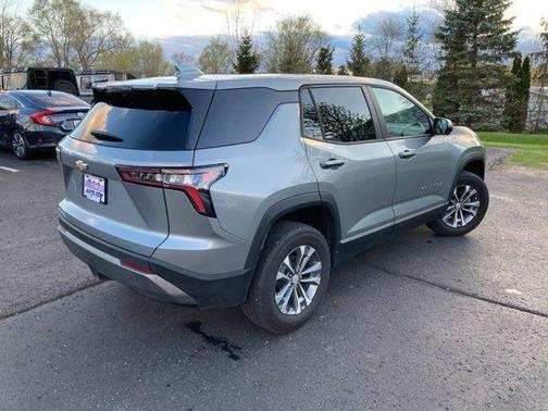 Sterling Gray Metallic 2026 Chevrolet Equinox LT
