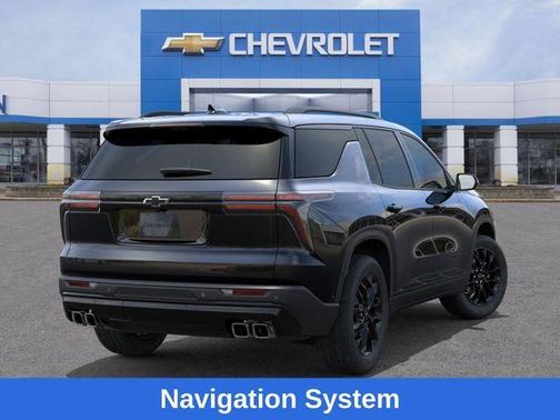 Mosaic Black Metallic 2026 Chevrolet Traverse LT