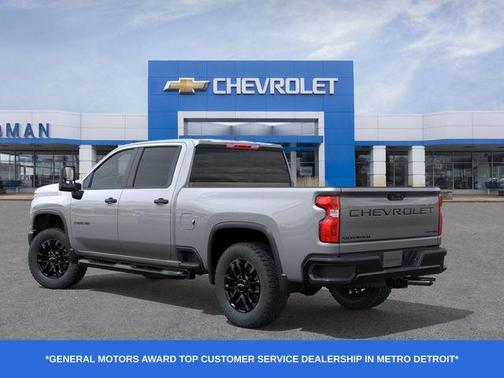 Sterling Gray Metallic 2026 Chevrolet Silverado 2500 Custom