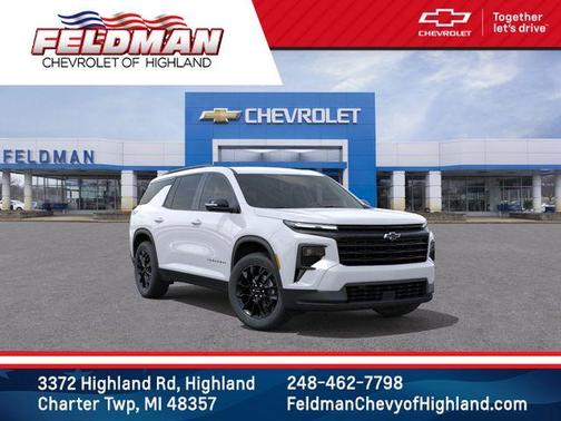 Summit White 2026 Chevrolet Traverse LT