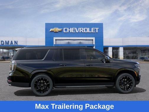 2025 Chevrolet Suburban RST