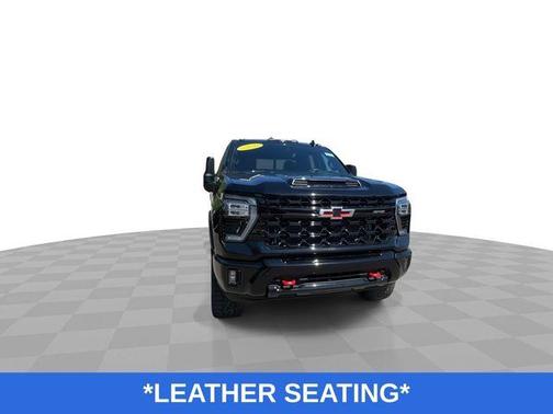 Black 2024 Chevrolet Silverado 2500 ZR2