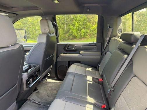 Black 2024 Chevrolet Silverado 2500 ZR2