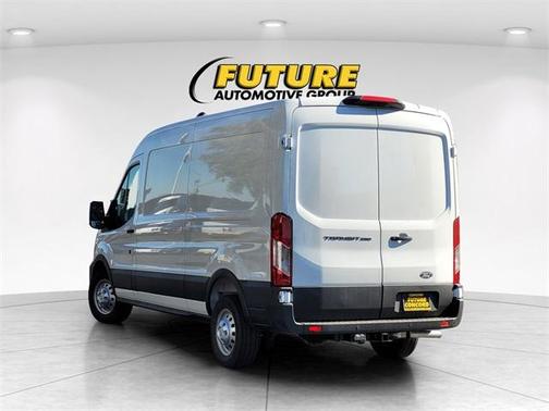 2026 Ford Transit-250 148 WB Medium Roof Cargo