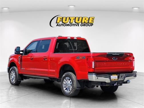 2022 Ford F-350 LARIAT SUPER DUTY