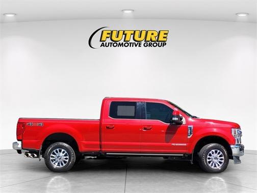 2022 Ford F-350 LARIAT SUPER DUTY