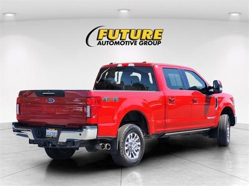 2022 Ford F-350 LARIAT SUPER DUTY