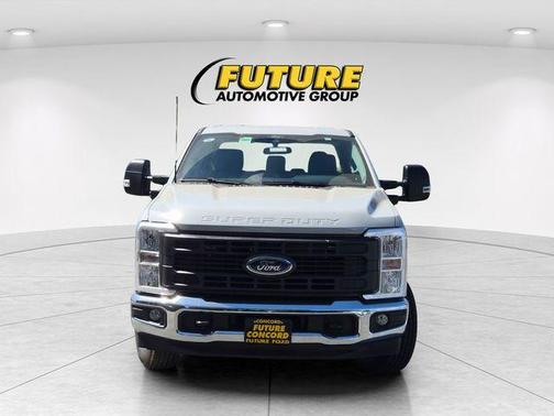 Avalanche 2026 Ford F-350 XL