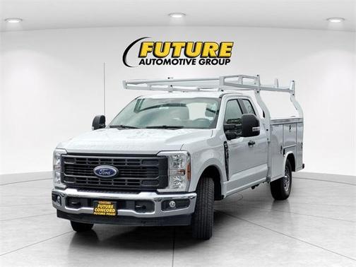 2025 Ford F-250 XL