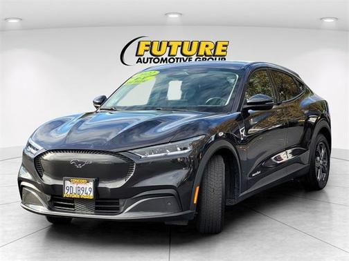 2022 Ford Mustang Mach-E Select