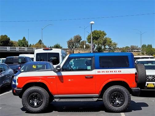 2025 Ford Bronco Stroppe Edition