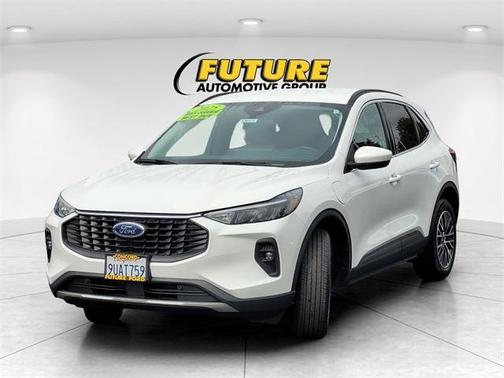 2025 Ford Escape PHEV