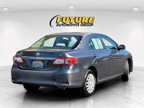 2012 Toyota Corolla LE