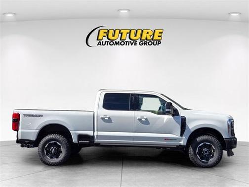 2025 Ford F-250 Platinum