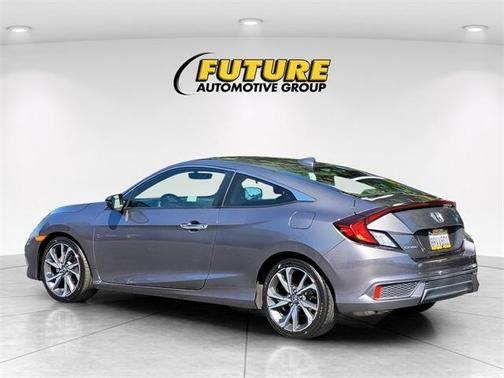 2019 Honda Civic Touring