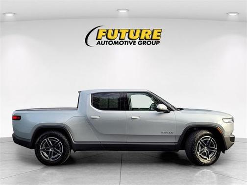 2025 Rivian R1T Adventure Package