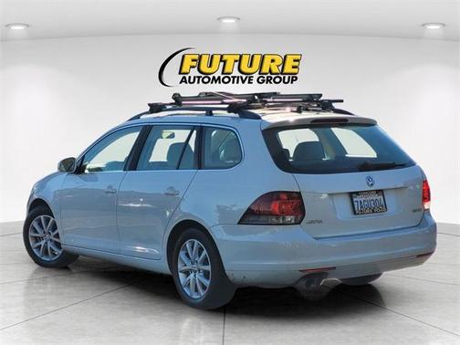2013 Volkswagen Jetta SportWagen SE