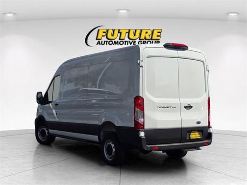 2025 Ford Transit-250 148 WB Medium Roof Cargo