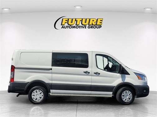 2022 Ford Transit-250 BASE