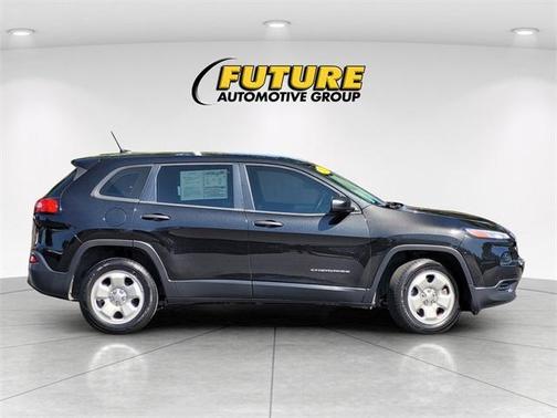 2016 Jeep Cherokee Sport