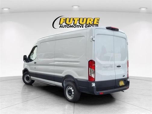 2025 Ford Transit-250 148 WB Medium Roof Cargo
