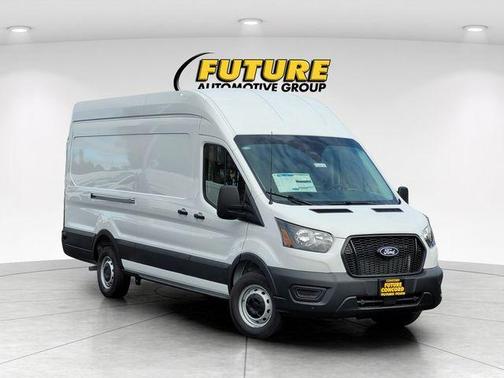 2026 Ford Transit-250 148 WB Medium Roof Cargo
