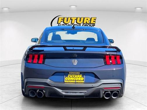 2025 Ford Mustang Dark Horse