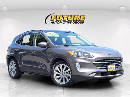 2021 Ford Escape TITANIUM