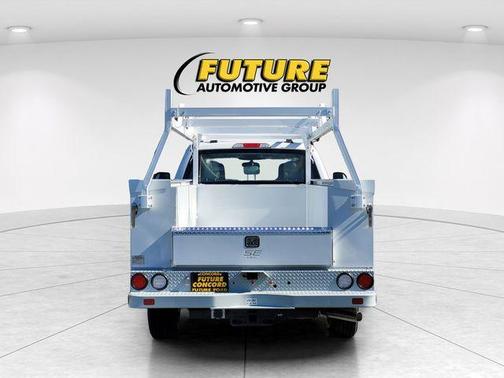 Oxford White 2026 Ford F-250 XL