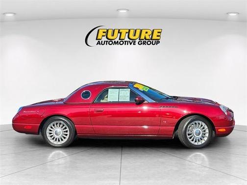 2004 Ford Thunderbird 