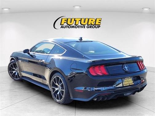 2020 Ford Mustang EcoBoost